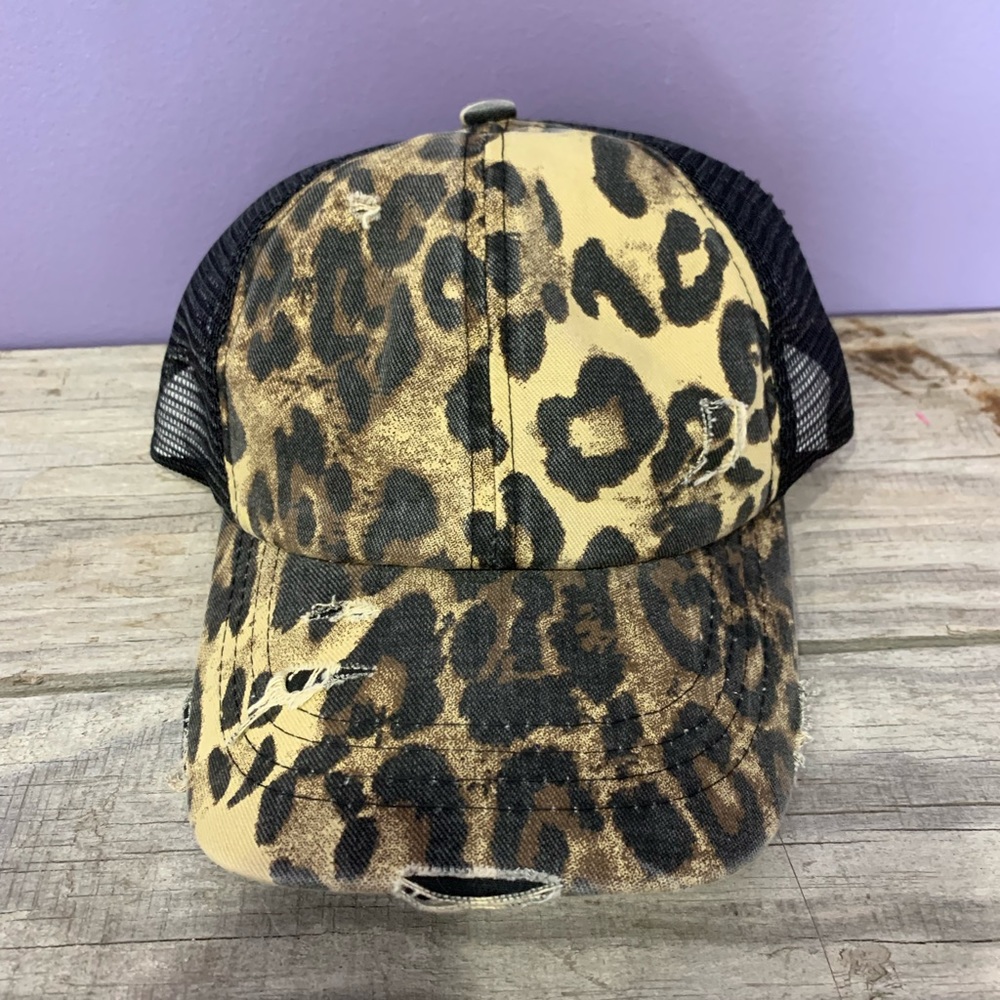 Cheetah print women's hat